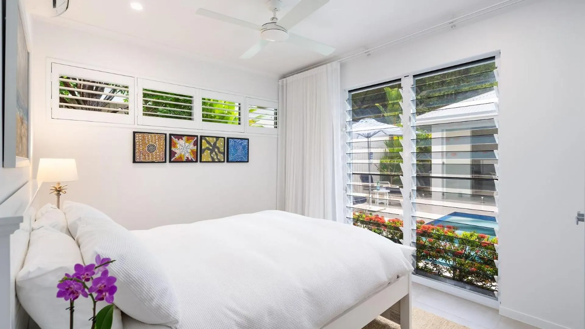 Belle Escapes Beachmont House Palm Cove