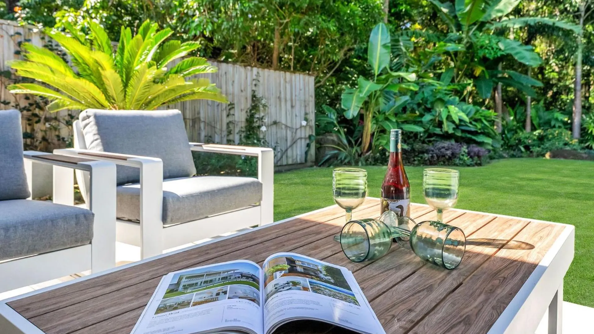 Belle Escapes Beachmont House Palm Cove
